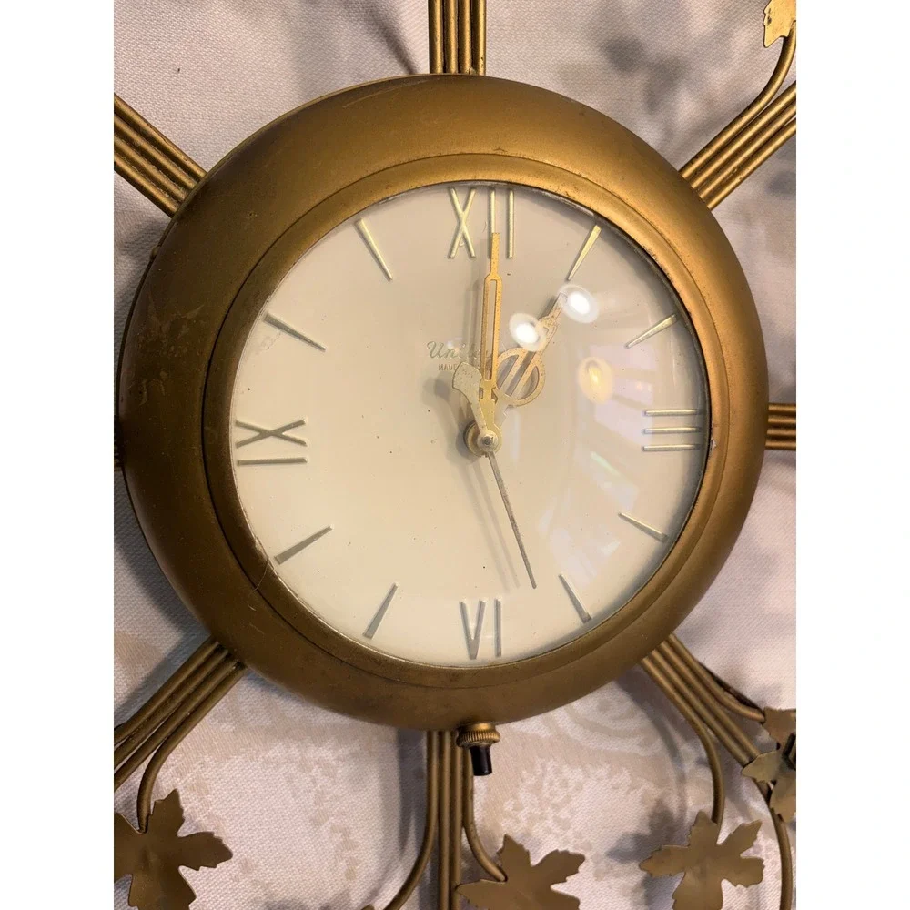 Vintage United Clock Corp Gold Metal Maple Leaf Sunburst Wall Clock Sconce 324
